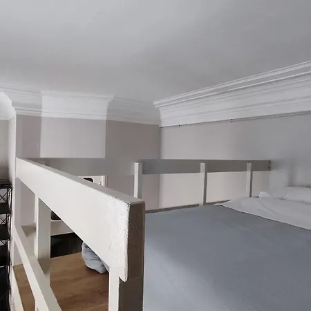 Apartamento Paris 16 Studio Near Arc De Triomphe And Eiffel Tower *